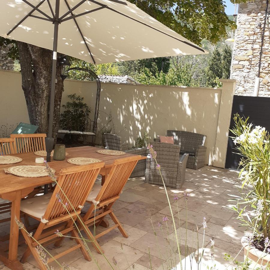 Alma Bella Bed & Breakfast Le Pegue Exterior photo